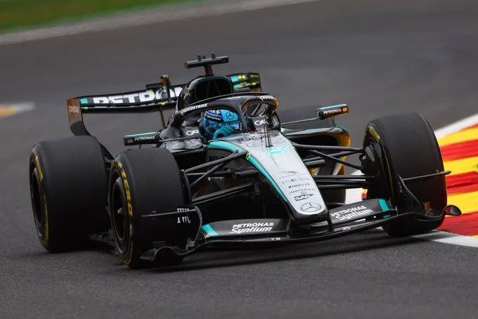 Antonelli logra la pole position para el GP de Bélgica en la Fórmula 1-1