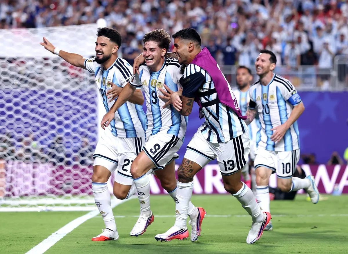 Argentina logra sufrido pase a semifinales del Mundial 2026
