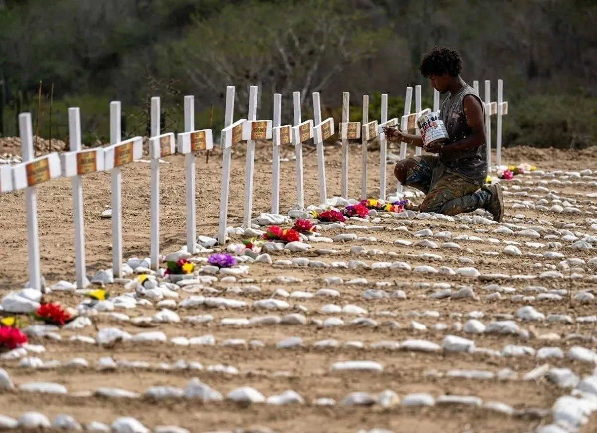 Aumentan a 4 mil 333 los muertos por sismos en Venezuela; 315 cuerpos, sin identificar