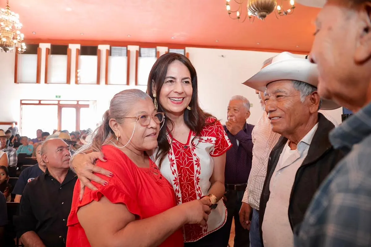 Campesinos bienestar Michoacán Gaby Molina