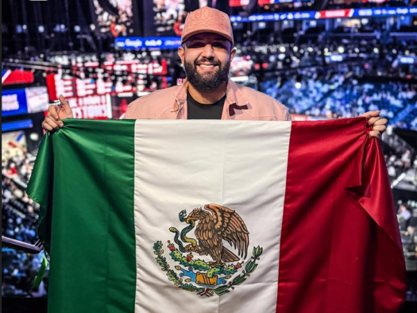 Carín León cerrará Fan Fest Monterrey con concierto gratuito