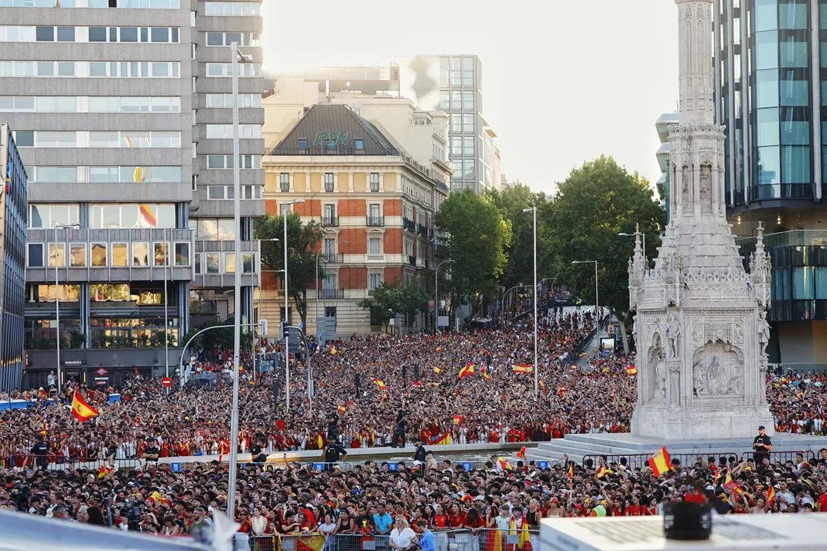 Celebración mundial muertos detenidos España