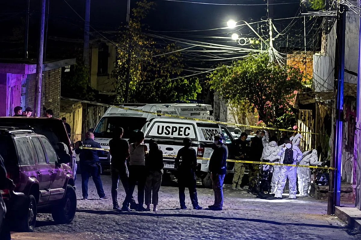 Clausura escolar termina en tragedia: un hombre dispara y asesina a dos mujeres en Michoacán