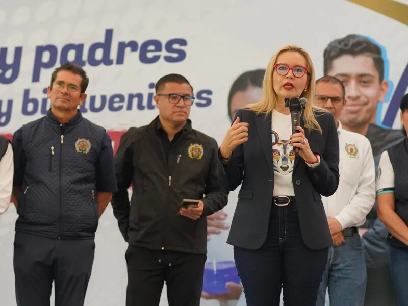 Con educación gana México, y gana Michoacán: Yarabí Ávila