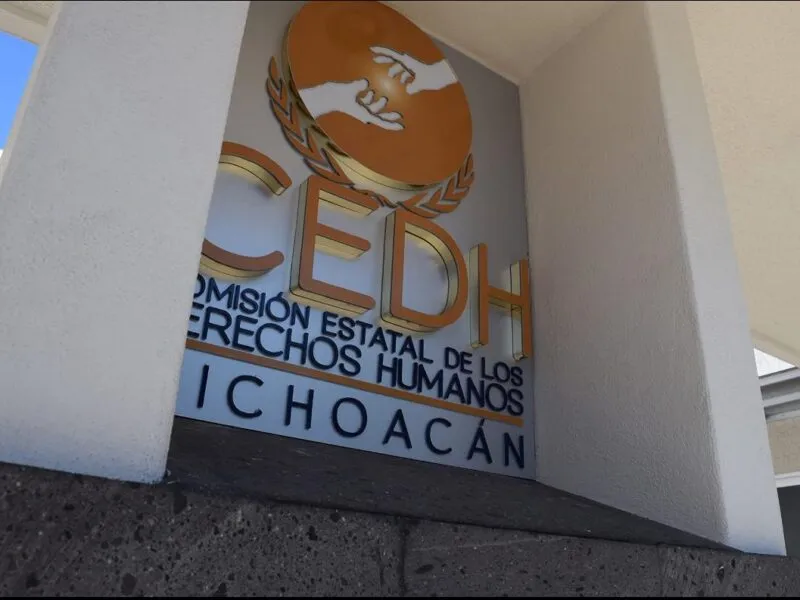Convoca CEDH Michoacán a participar en la revista especializada Der-hechos