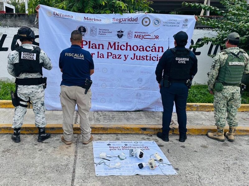 Desarticula FGE red de vigilancia ilegal en Apatzingán; aseguran 5 cámaras “parásitas”
