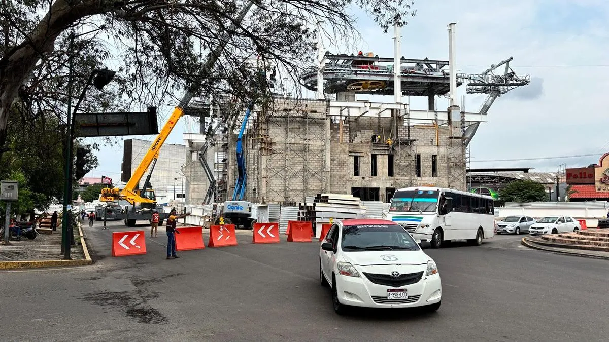 Desvíos en el Monumento por obras del teleférico; conoce los cierres temporales