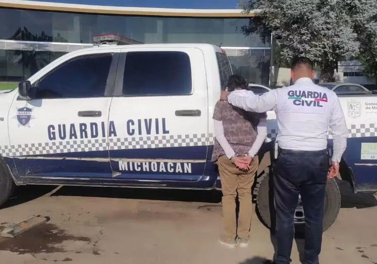 Detienen en Michoacán a un hombre buscado por la justicia en Quintana Roo