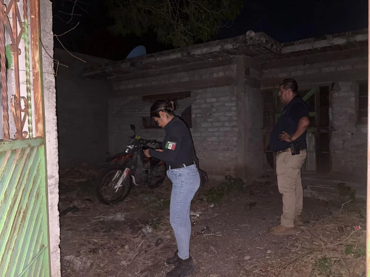 Durante cateo en Apatzingán recuperan una motocicleta con reporte de robo