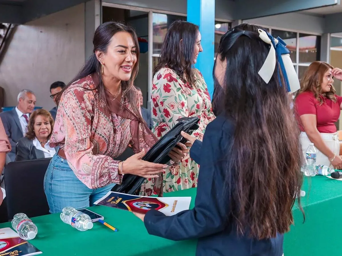 educación oportunidades futuro Mónica Valdez Pulido 1