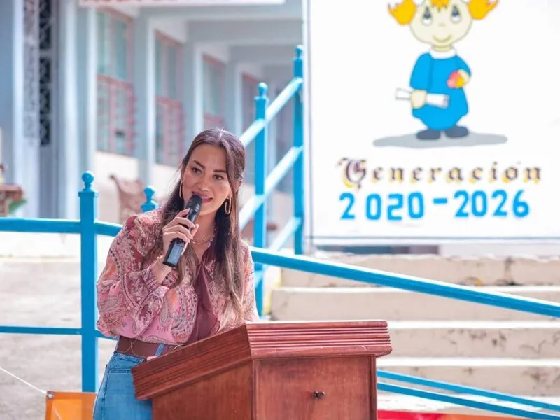 La educación transforma vidas y abre oportunidades para un mejor futuro: Mónica Valdez Pulido