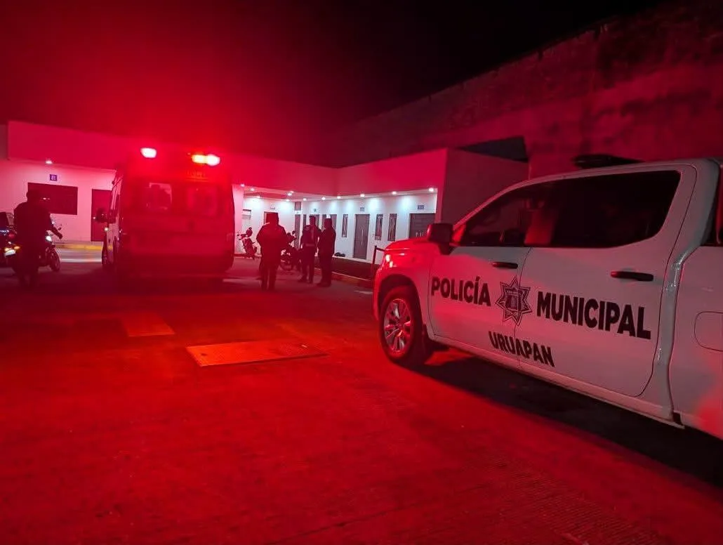 empleado de gasolinera resulta herido con una sierra tras discusión en Uruapan