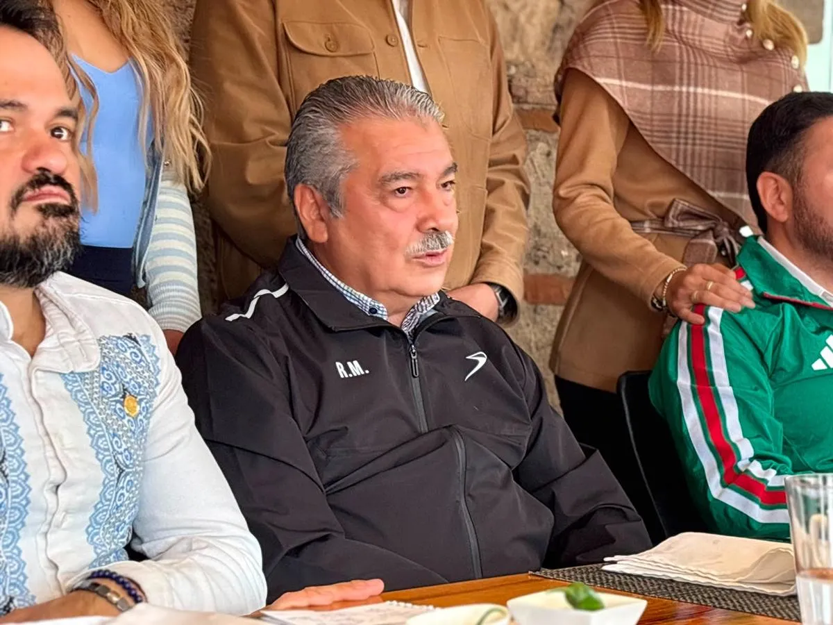 En Morena todos se vigilan entre sí