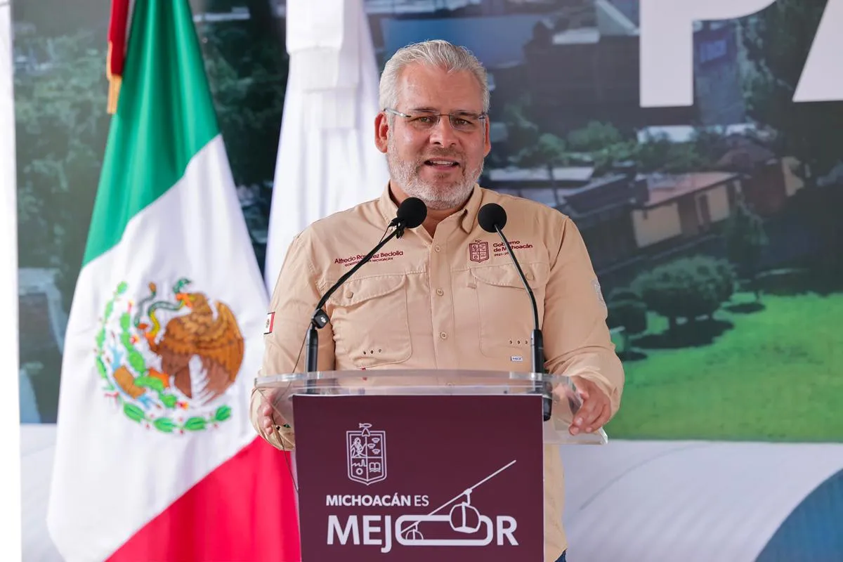 Entrega Bedolla rehabilitación de boulevard en Madero; agilizará el paso de más de 6 mil vehículos diarios-2