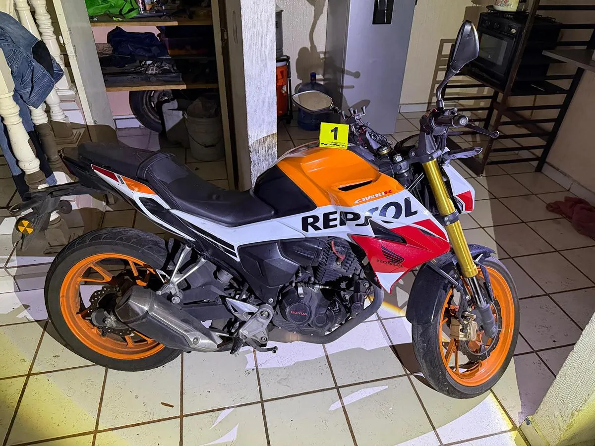 FGE motocicletas aseguradas cateo en Morelia 1