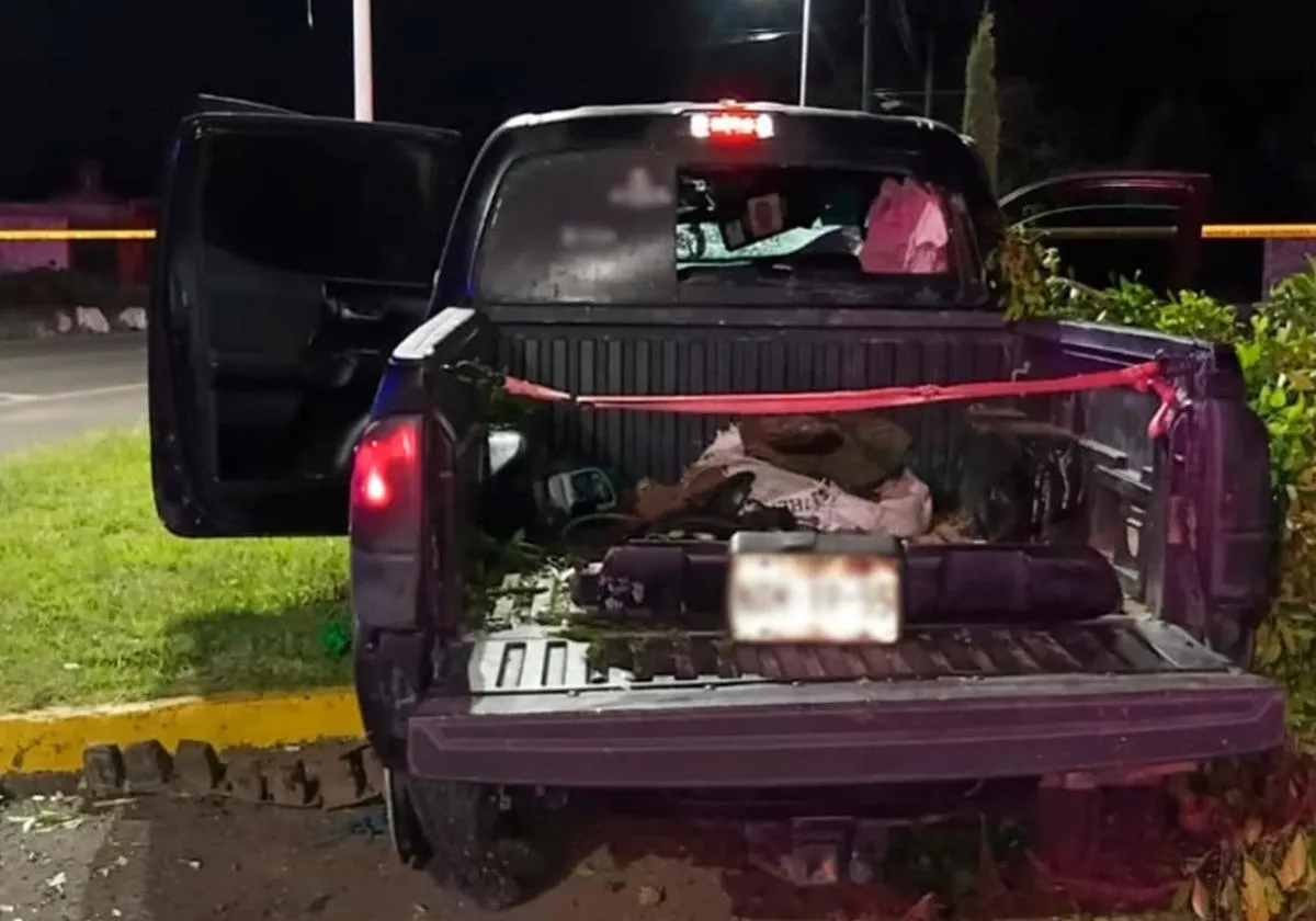 Fuerzas federales detienen a tres hombres en Contepec con "arsenal"