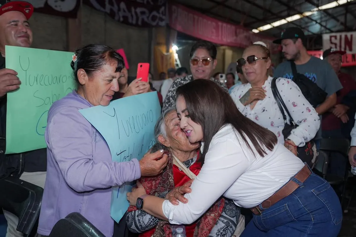 Gladyz Butanda y habitantes de Maravatío pactan defensa de la soberanía nacional-2