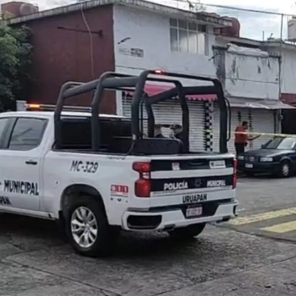 Hombre fue asesinado al interior de su vehículo en Uruapan