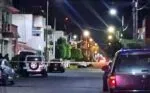 Hombre es baleado en intento de despojarlo de su camioneta en Uruapan