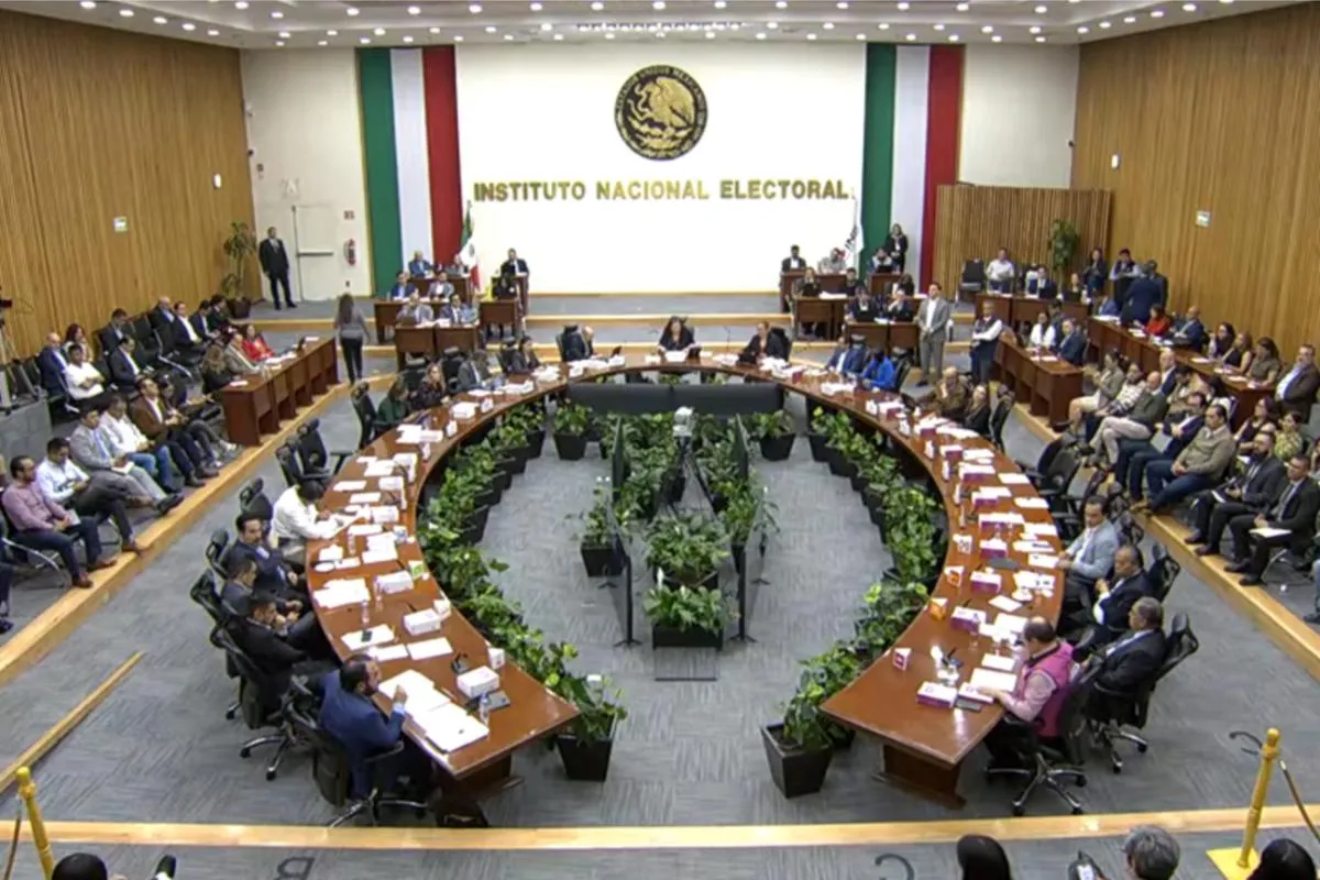INE Asamblea de Cherán autonomía Casimiro Leco