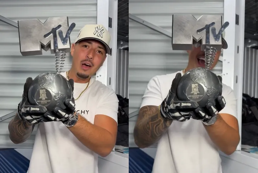 Influencer encuentra premios con el nombre de Anuel AA en una bodega abandonada -2
