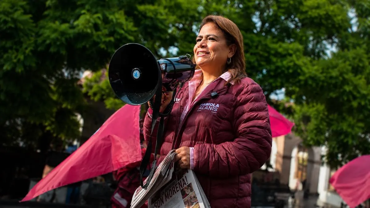 Intensifica Fabiola Alanís el trabajo territorial de Morena en Uruapan