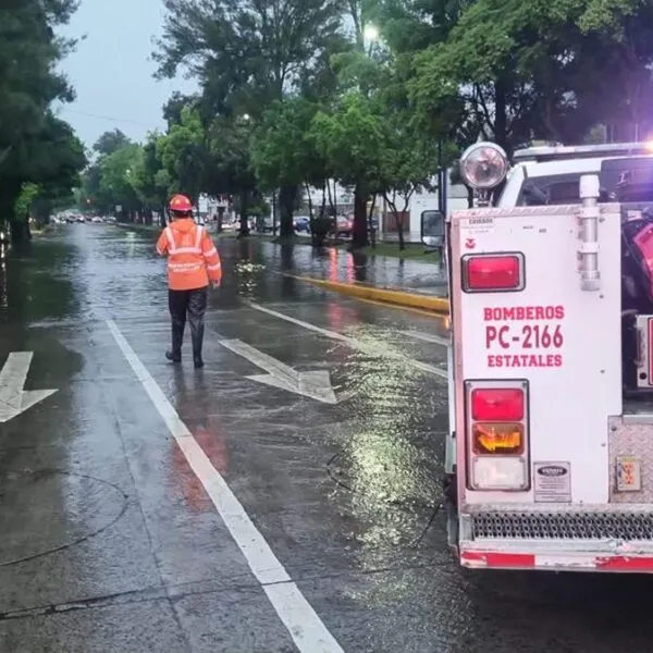 Inundaciones y encharcamientos en Morelia tras lluvias de este lunes