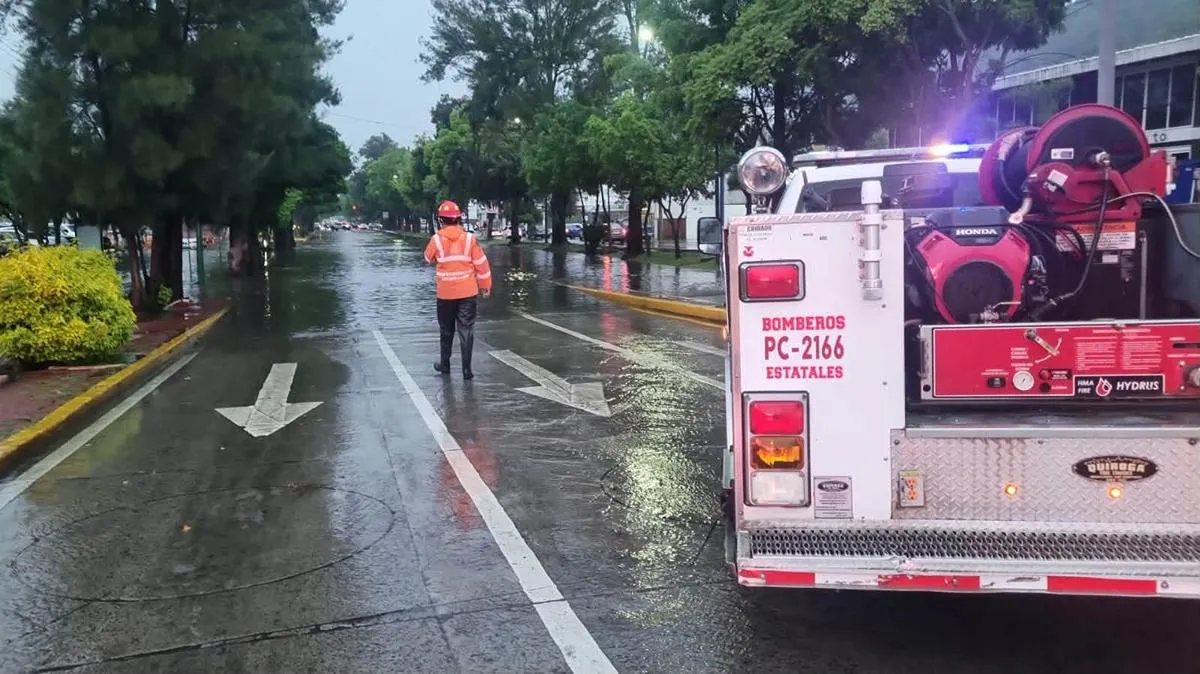 Inundaciones encharcamientos Morelia lluvias lunes 1