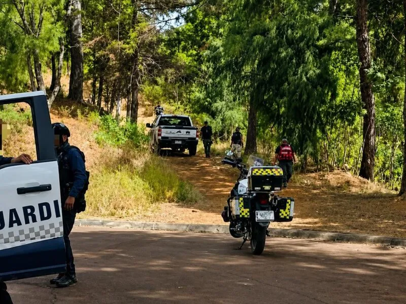Investigan el hallazgo del cuerpo sin vida de un hombre cerca del Cerro de la Cruz en Uruapan