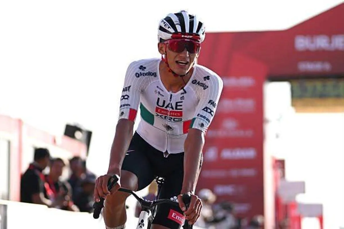 Isaac del Toro logra el segundo lugar en la etapa 14 del Tour de Francia
