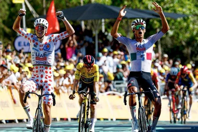 Isaac del Toro recupera el maillot blanco en el Tour de Francia