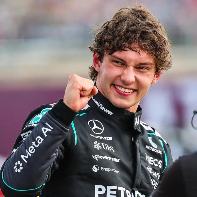 Kimi Antonelli conquista la pole position para el GP de Gran Bretaña 2026