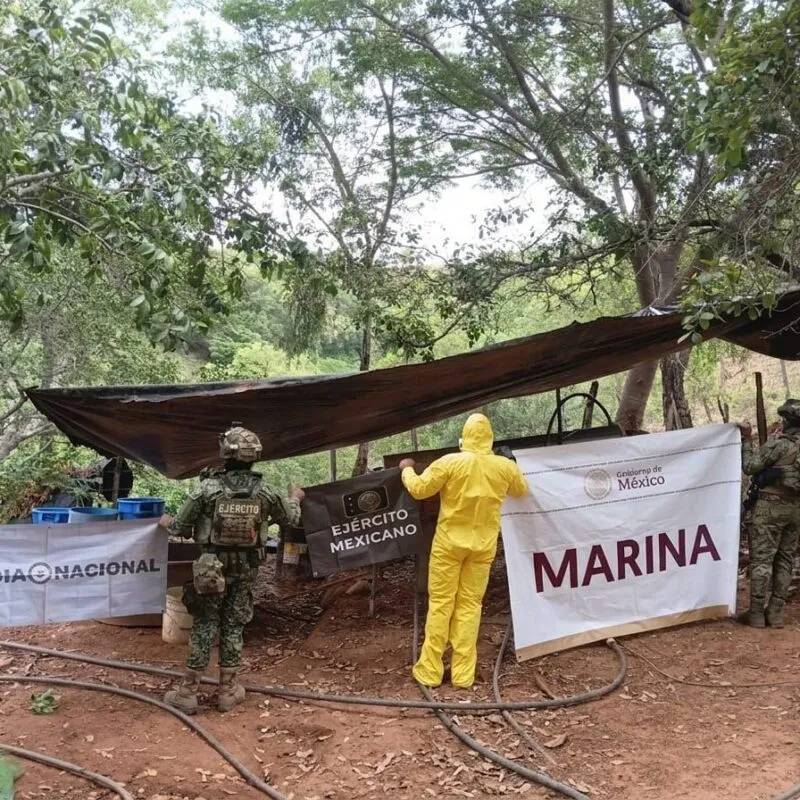 La Marina localiza y desmantela un laboratorio clandestino en Arteaga, Michoacán
