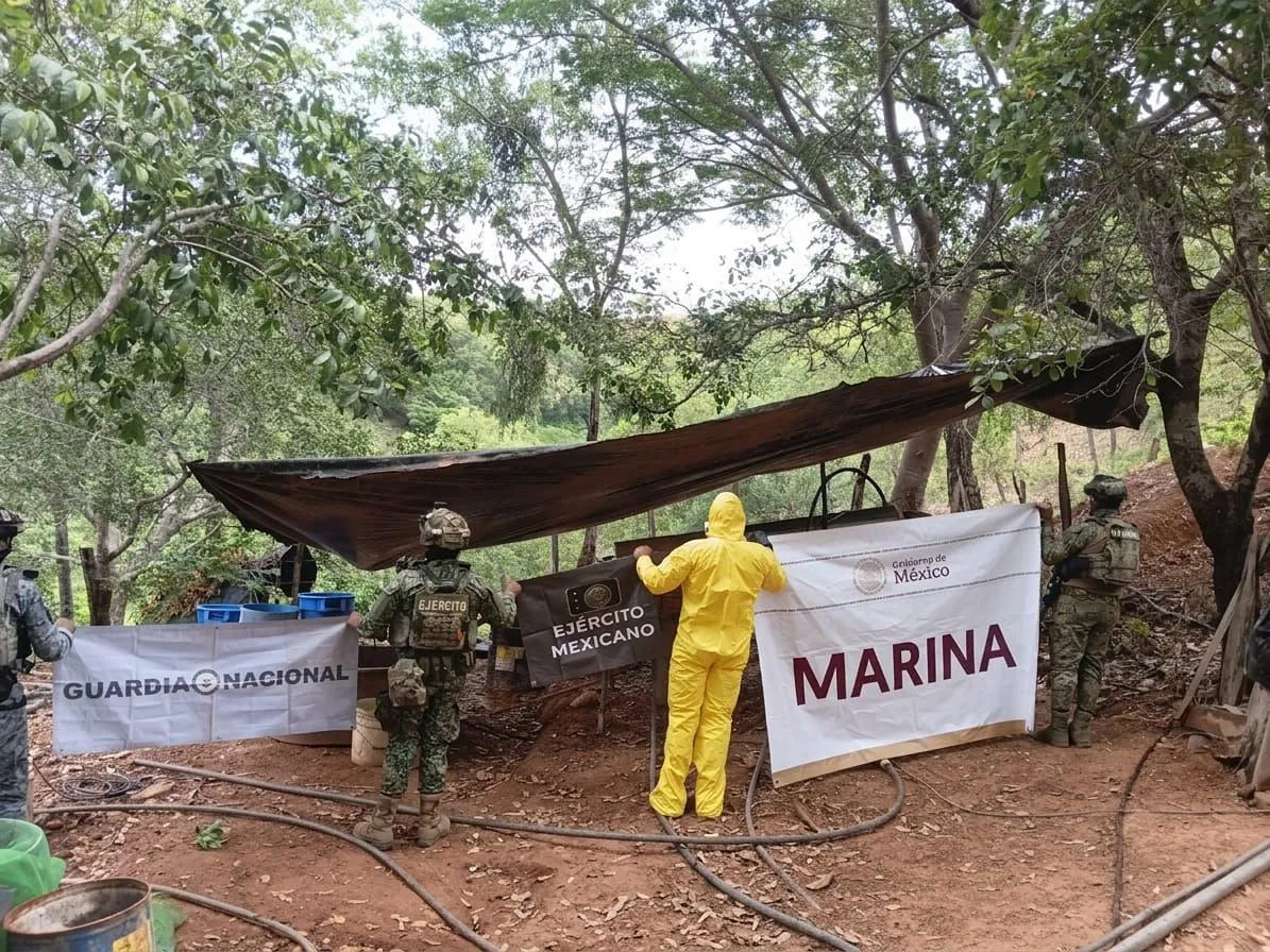 La Marina localiza y desmantela un laboratorio clandestino en Arteaga, Michoacán