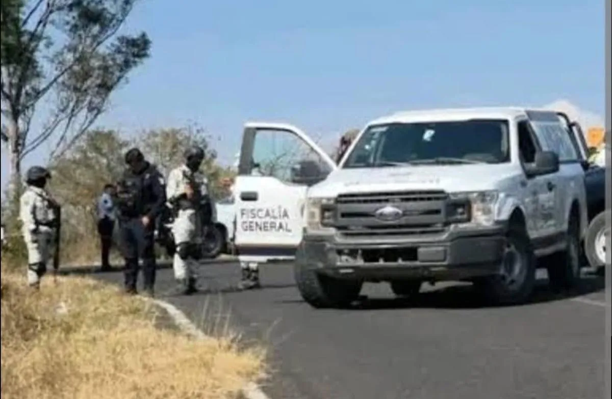 Localizan el cadáver de una mujer en la carretera Los Azufres - Jeráhuaro en Zinapécuaro