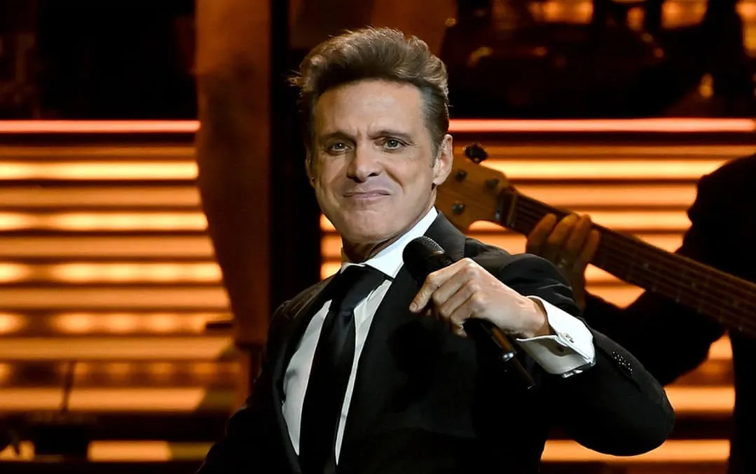 Luis Miguel continúa activo: aseguran que trabaja en México mientras Paloma Cuevas regresa a España