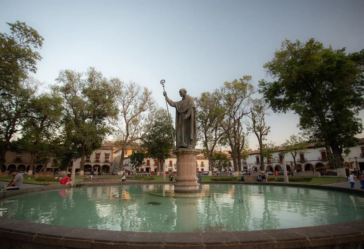 Michoacán invita este verano a recorrer sus 10 Pueblos Mágicos