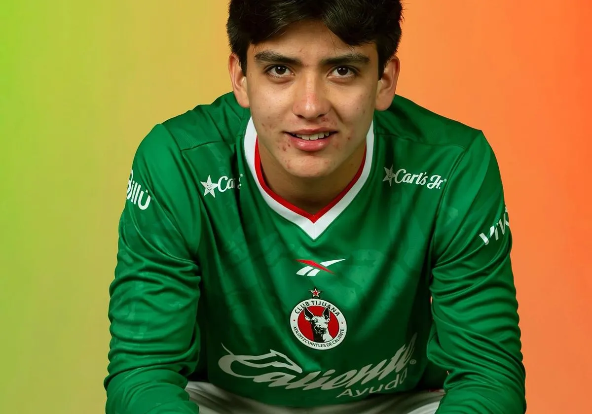 Mora jugará en Xolos hasta octubre que cumpla su mayoría de edad: Hank