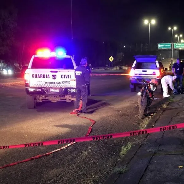 Motociclista muere tras ser arrollado por vehículo que huyó en el Periférico de Morelia