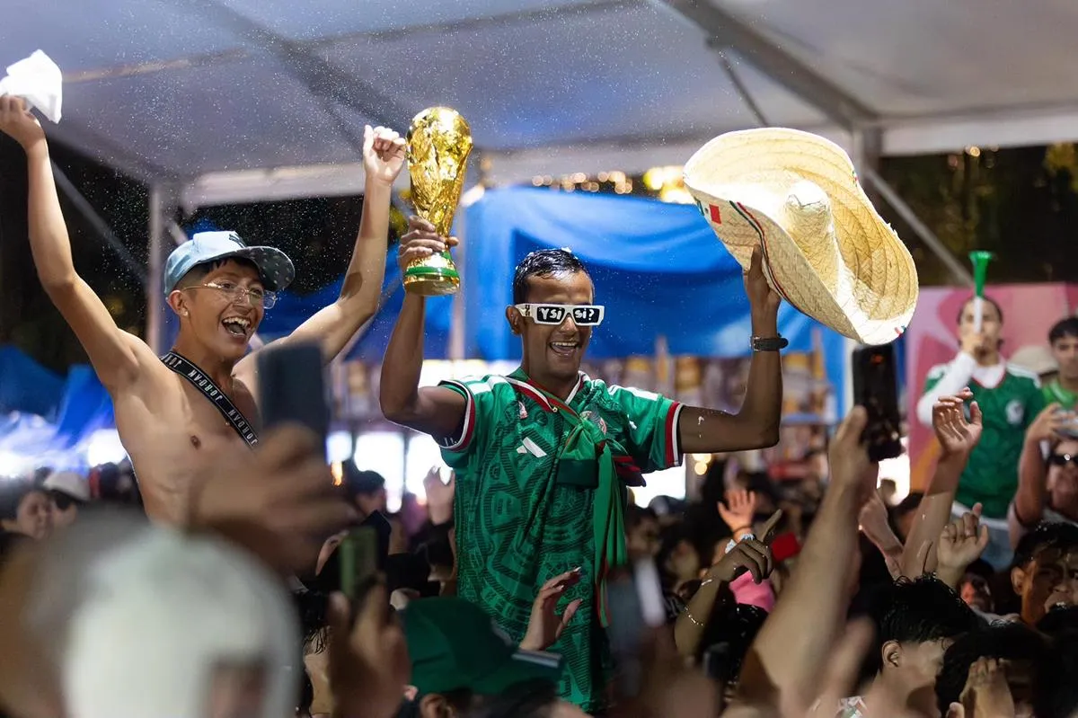 ¡Nadie se queda fuera! El Jalo Futbolero tendrá otra pantalla gigante para el México vs. Inglaterra-2