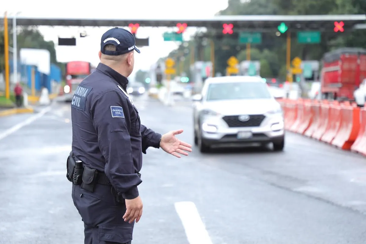 ¿Necesitas ayuda en carretera? Guardianes del Camino brindan auxilio a través del 911 y WhatsApp