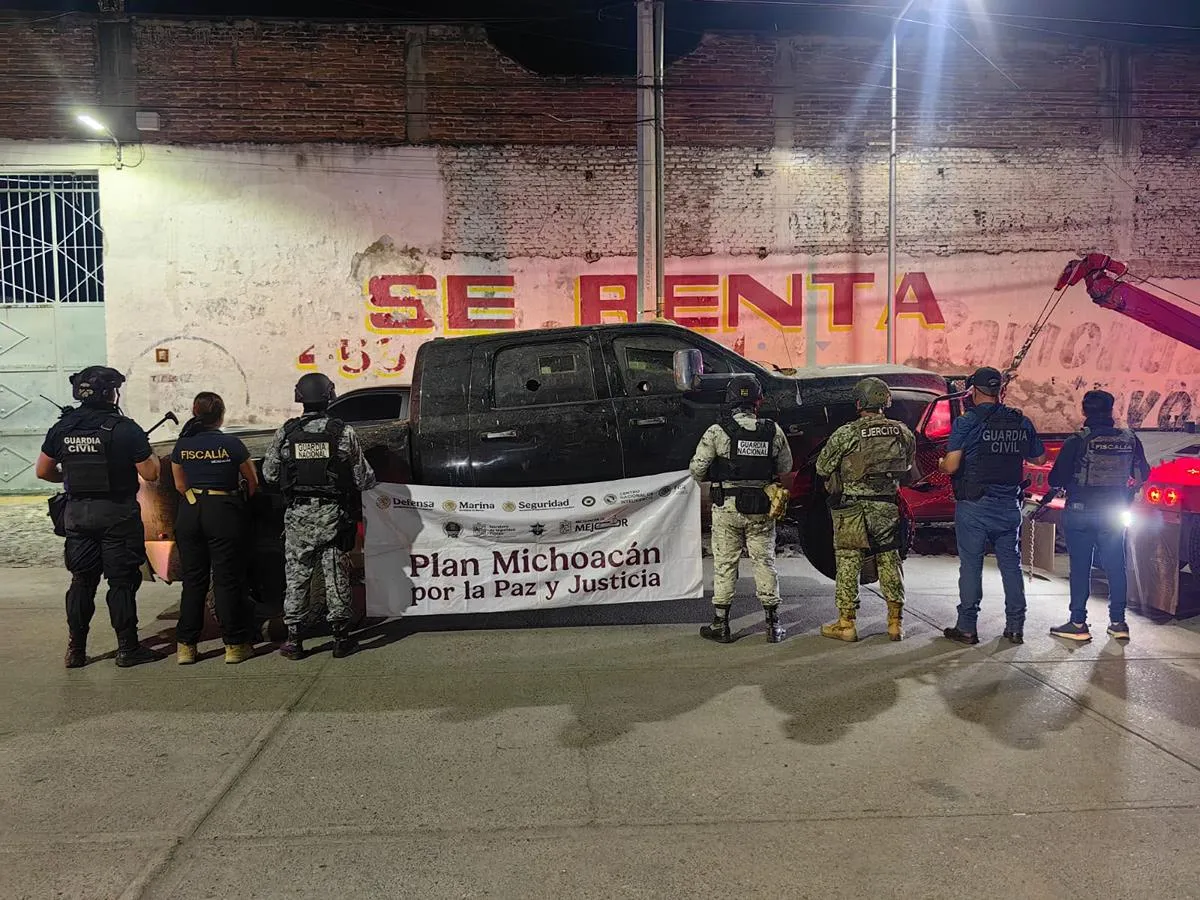 operativo Guardia Civil vehículos blindaje improvisado cateo Parácuaro 1