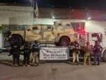 Aseguran dos vehículos con blindaje improvisado durante cateo en Parácuaro
