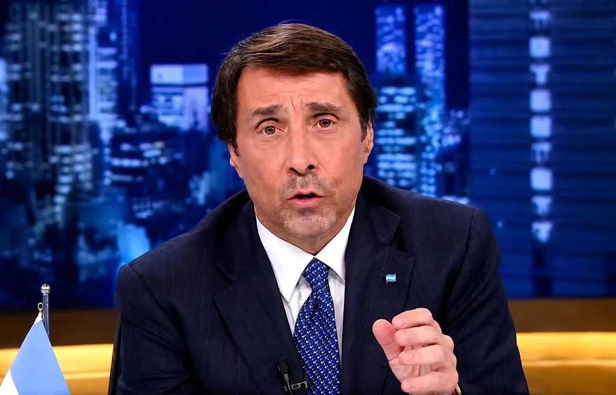 Periodista argentino Eduardo Feinmann se disculpa por comentarios contra mexicanos; asegura que hablaba de futbol