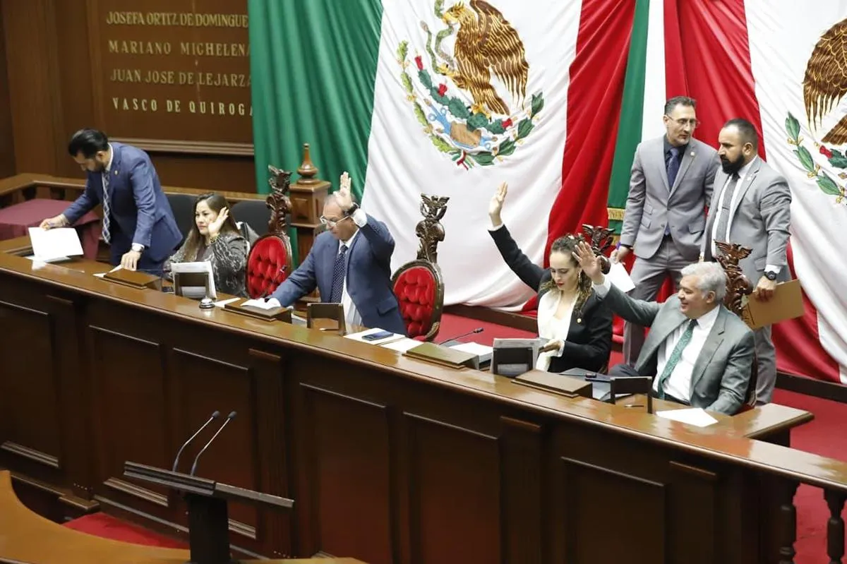 Personas neurodivergencias enfermedades raras entorno escolar tradicional 76 Legislatura