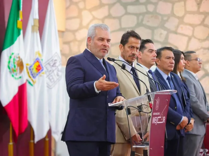 Plan Michoacán infraestructura carretera Bedolla