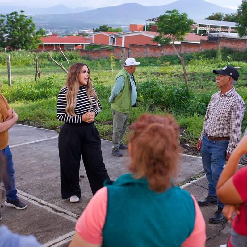 Reforestación ciudadana fortalece el compromiso con un mejor Morelia: Xóchitl Ruiz