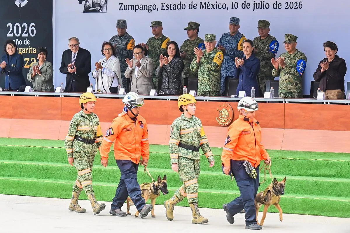 Rescatistas mexicanos salvan a dos personas con vida y recuperan 92 cuerpos tras los sismos Venezuela