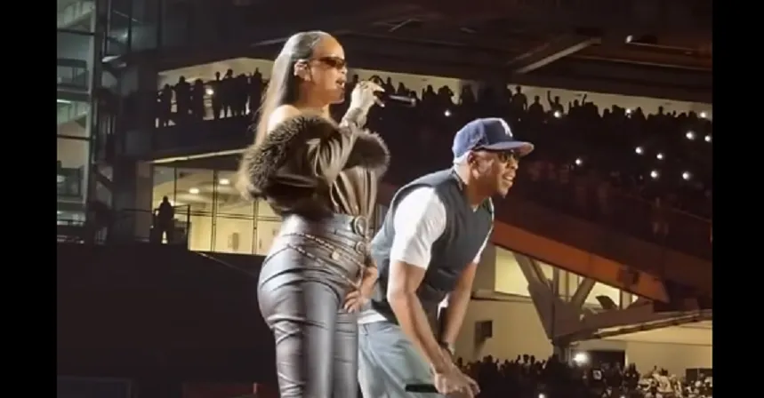 Rihanna Regresa a los Escenarios: Sorpresiva Aparición Junto a Jay-Z en el Yankee Stadium
