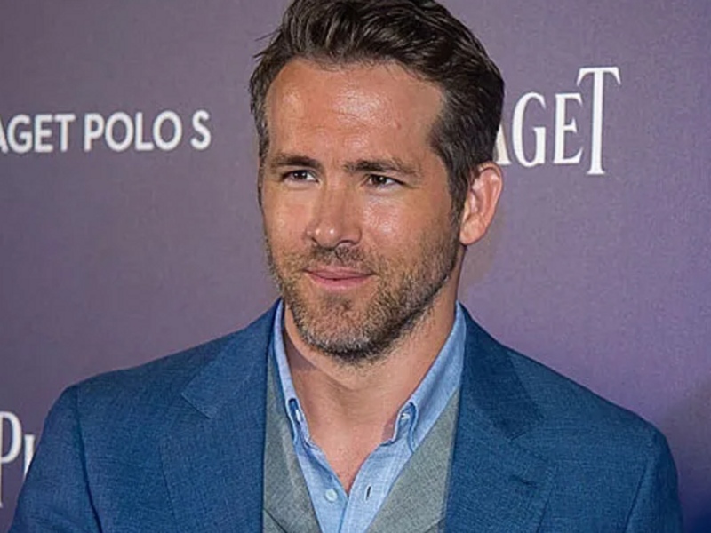 Ryan Reynolds sorprende disfrazado de Deadpool en Comic-Con 2026